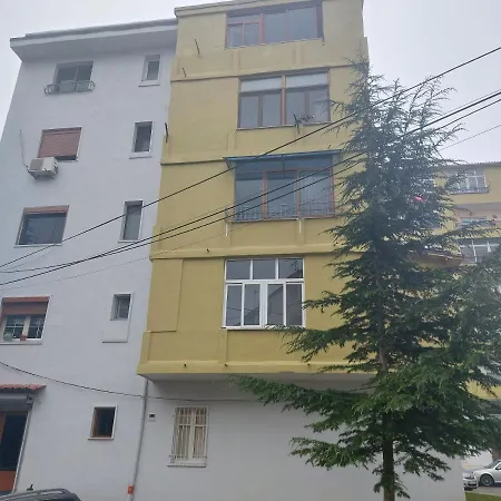 Διαμέρισμα Rruga Rinia Pogradec Apartament Me Qera Πόγραδετς