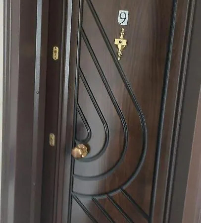 Rruga Rinia Pogradec Apartament Me Qera Πόγραδετς